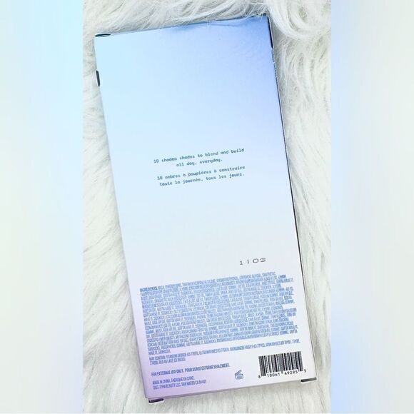 Item Beauty On the Daily Eyeshadow Palette, New in Box, Full Size, 10 Shades - Picture 3 of 3